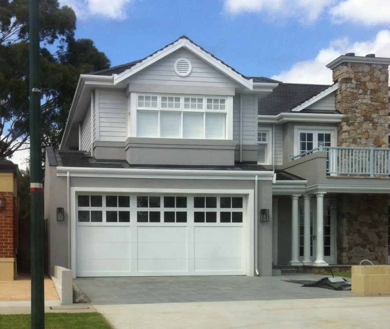 Hampton Design Garage Doors