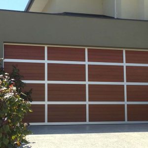 Ali WoodLook with Borders