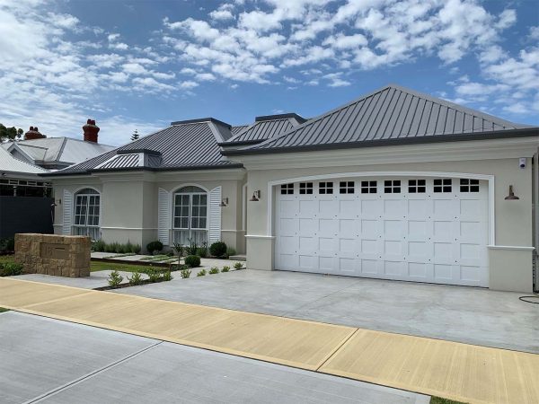 Custom Garage Doors - Image 3